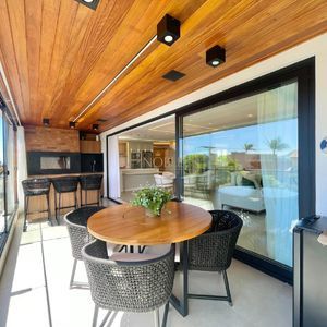 Apartamento com 155m², 3 dormitórios, 1 suíte, 2 vagas no Morada do Parque em Torres para Comprar