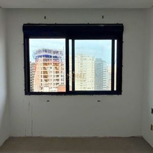 Apartamento com 130m², 4 dormitórios, 3 suítes, 3 vagas no Mirage em Torres para Comprar