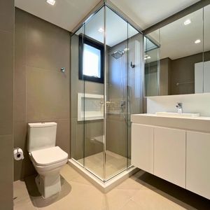 Apartamento com 77m², 2 dormitórios, 2 suítes, 1 vaga no Praça Quatro em Torres para Comprar