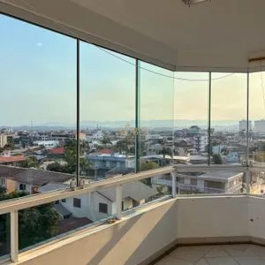 Apartamento com 72m², 2 dormitórios, 1 vaga no Residencial das Palmeiras em Torres para Comprar
