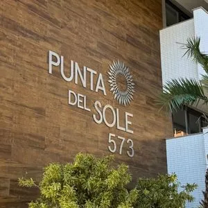 Apartamento com 118m², 3 dormitórios, 2 suítes, 2 vagas no Punta Del Sole em Torres para Comprar