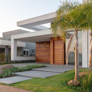 Casa de Condomínio com 205m², 3 dormitórios, 3 suítes, 2 vagas no Reserva das Águas em Torres para Comprar