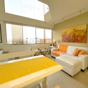 Loft com 50m², 1 dormitório, 1 suíte, 1 vaga no Loft Las Piedras em Torres para Comprar