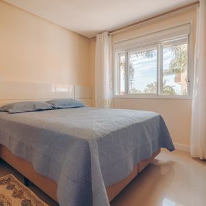 Apartamento com 180m², 4 dormitórios, 4 suítes, 2 vagas no Taipei em Torres para Comprar