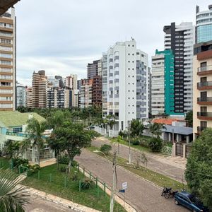 Cobertura com 184m², 2 dormitórios, 2 suítes, 2 vagas no Horizon em Torres para Comprar