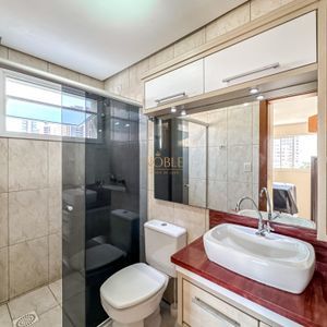 Apartamento com 92m², 2 dormitórios, 1 suíte, 1 vaga no Solar da Praça em Torres para Comprar