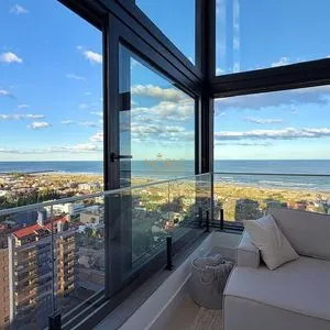 Apartamento com 140m², 3 dormitórios, 3 suítes, 2 vagas no Voga em Torres para Comprar
