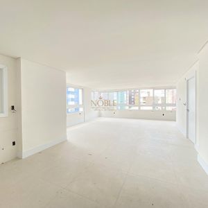 Apartamento com 130m², 3 dormitórios, 1 suíte, 2 vagas no Monterrey em Torres para Comprar