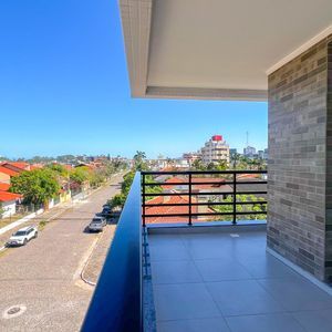 Apartamento com 84m², 2 dormitórios, 1 suíte, 2 vagas no Ilha de Creta em Torres para Comprar
