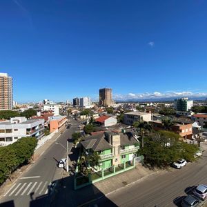 Flat com 41m², 1 dormitório, 1 vaga no Harmonia em Torres para Comprar