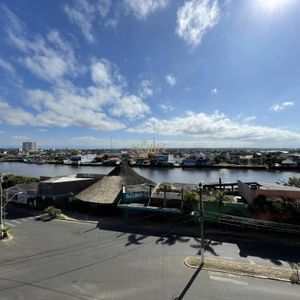 Apartamento com 167m², 3 dormitórios, 1 suíte, 1 vaga no Casa Blanca em Torres para Comprar