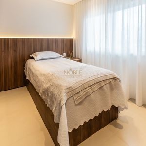 Apartamento com 109m², 3 dormitórios, 1 suíte, 2 vagas no San Pietro em Torres para Comprar