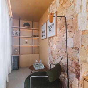 Apartamento com 100m², 3 dormitórios, 1 suíte, 2 vagas no Ibiza em Torres para Comprar