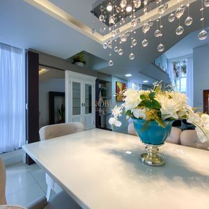 Casa de Condomínio com 330m², 3 dormitórios, 3 suítes, 2 vagas no Reserva das Águas em Torres para Comprar