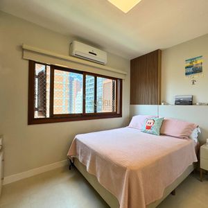 Apartamento com 161m², 4 dormitórios, 4 suítes, 2 vagas no Mare Blu em Torres para Comprar