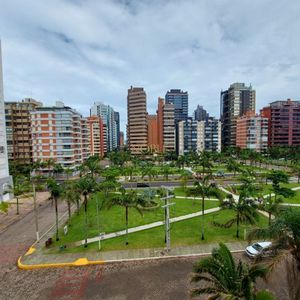 Apartamento com 134m², 3 dormitórios, 1 suíte, 2 vagas no Cortemaggiore em Torres para Comprar