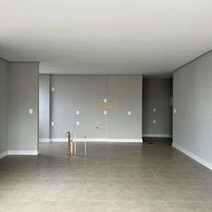 Apartamento com 90m², 2 dormitórios, 2 suítes, 2 vagas no Maui Residencial em Torres para Comprar