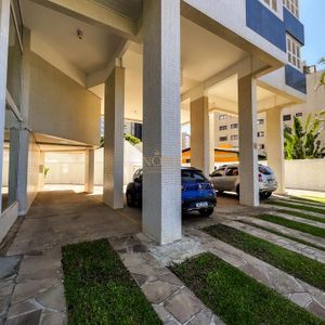 Apartamento com 131m², 3 dormitórios, 3 suítes, 1 vaga no Ilha de Córsica em Torres para Comprar