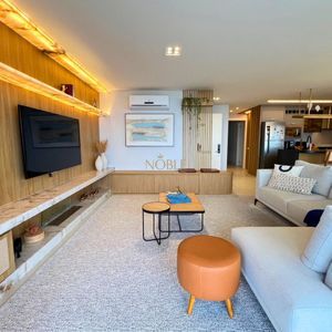 Apartamento com 220m², 4 dormitórios, 4 suítes, 2 vagas no Vitra em Torres para Comprar