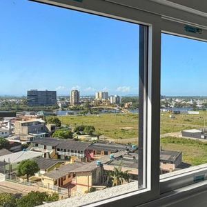 Apartamento com 121m², 3 dormitórios, 3 suítes, 1 vaga no Punta Del Sole em Torres para Comprar