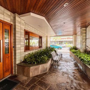 Apartamento com 125m², 2 dormitórios, 1 suíte, 1 vaga no Villa del Mar em Torres para Comprar