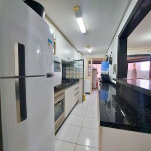 Apartamento com 70m², 2 dormitórios, 1 suíte, 1 vaga no Las Brisas em Torres para Comprar