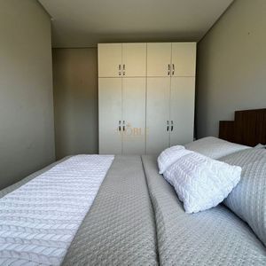 Apartamento com 74m², 2 dormitórios, 1 suíte, 1 vaga no Essenza em Torres para Comprar