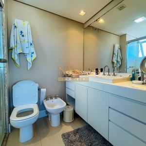 Apartamento com 152m², 3 dormitórios, 2 suítes, 1 vaga no Pousada do Sol em Torres para Comprar