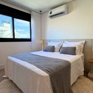Apartamento com 92m², 2 dormitórios, 2 suítes, 2 vagas no Rosa dos Ventos em Torres para Comprar