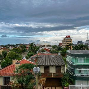 Apartamento com 70m², 2 dormitórios, 1 suíte, 1 vaga no Ilha de Creta em Torres para Comprar