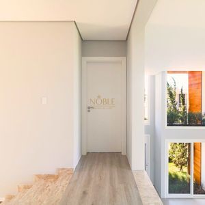 Casa de Condomínio com 260m², 4 dormitórios, 4 suítes, 2 vagas no Reserva das Águas em Torres para Comprar