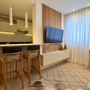 Apartamento com 53m², 1 dormitório, 1 suíte, 1 vaga no Punta Del Sole em Torres para Comprar