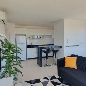 Apartamento com 68m², 2 dormitórios, 1 suíte, 1 vaga no Monet em Torres para Comprar