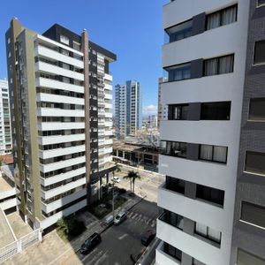 Apartamento com 98m², 3 dormitórios, 1 suíte, 1 vaga no Mar de Flores em Torres para Comprar