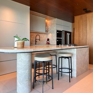 Cobertura com 344m², 3 dormitórios, 3 suítes, 3 vagas no Ares em Torres para Comprar