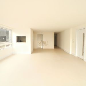 Apartamento com 130m², 3 dormitórios, 1 suíte, 2 vagas no Monterrey em Torres para Comprar