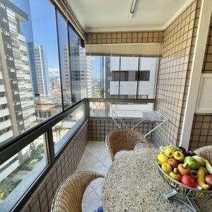 Apartamento com 98m², 3 dormitórios, 1 suíte, 1 vaga no Mar de Flores em Torres para Comprar
