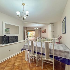 Apartamento com 107m², 3 dormitórios, 1 suíte, 1 vaga no Antares em Torres para Comprar