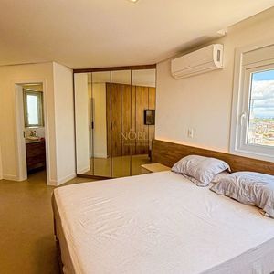 Apartamento com 100m², 2 dormitórios, 2 suítes, 2 vagas no Bella Vita em Torres para Comprar