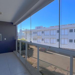 Apartamento com 113m², 3 dormitórios, 1 suíte, 2 vagas no Punta del Mare em Torres para Comprar