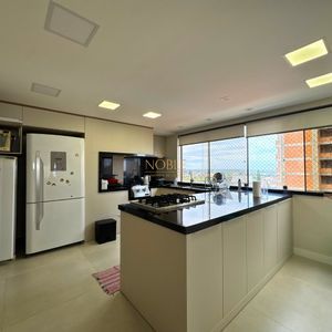 Apartamento com 161m², 4 dormitórios, 4 suítes, 2 vagas no Mare Blu em Torres para Comprar