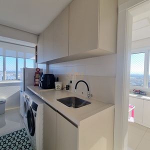 Apartamento com 249m², 4 dormitórios, 4 suítes, 4 vagas no Graziela em Torres para Comprar