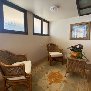 Apartamento com 269m², 4 dormitórios, 3 suítes, 2 vagas no Edificio Santa Helena em Torres para Comprar