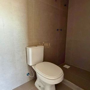 Apartamento com 70m², 2 dormitórios, 1 suíte, 1 vaga no Topazio em Torres para Comprar