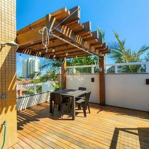 Apartamento com 232m², 4 dormitórios, 2 suítes, 2 vagas no Riviere em Torres para Comprar