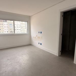 Apartamento com 186m², 3 dormitórios, 3 suítes, 2 vagas no Edifício L'ART em Torres para Comprar