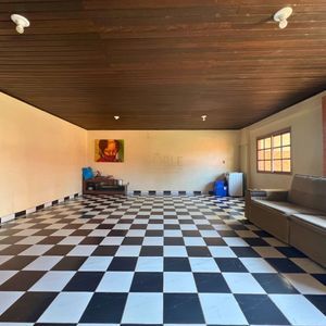 Casa, 6 dormitórios, 1 suíte, 4 vagas no bairro Stan em Torres para Comprar