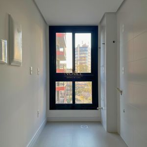 Apartamento com 78m², 2 dormitórios, 1 suíte, 1 vaga no Freedom em Torres para Comprar