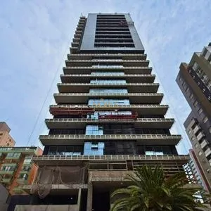 Apartamento com 385m², 4 dormitórios, 4 suítes, 2 vagas no Vanguard em Torres para Comprar