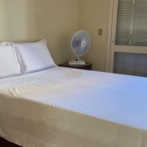 Casa, 1 dormitório, 1 vaga no residencial dona alvina em Torres para Comprar